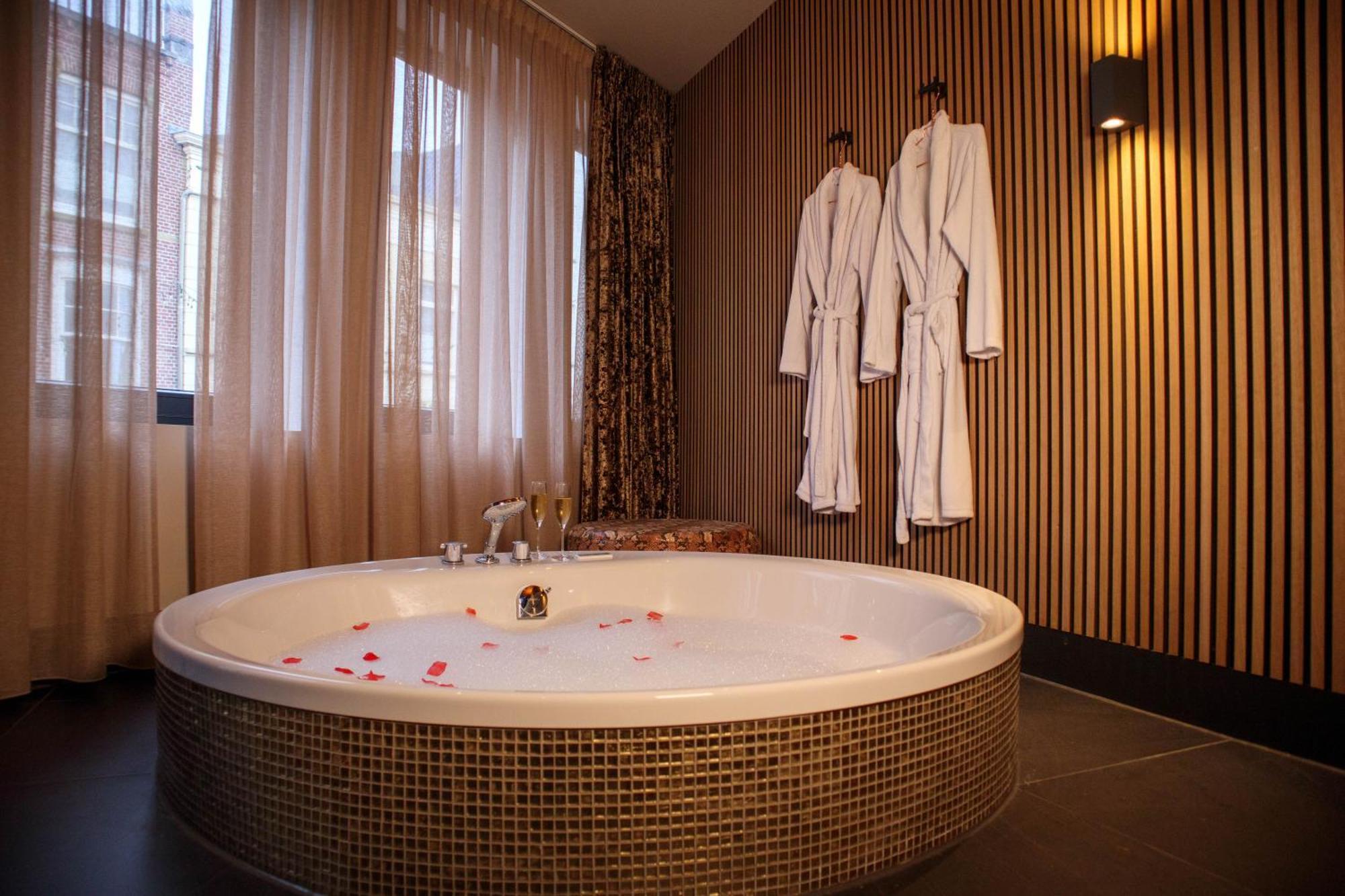 Manzo's Suites Zaandam Esterno foto