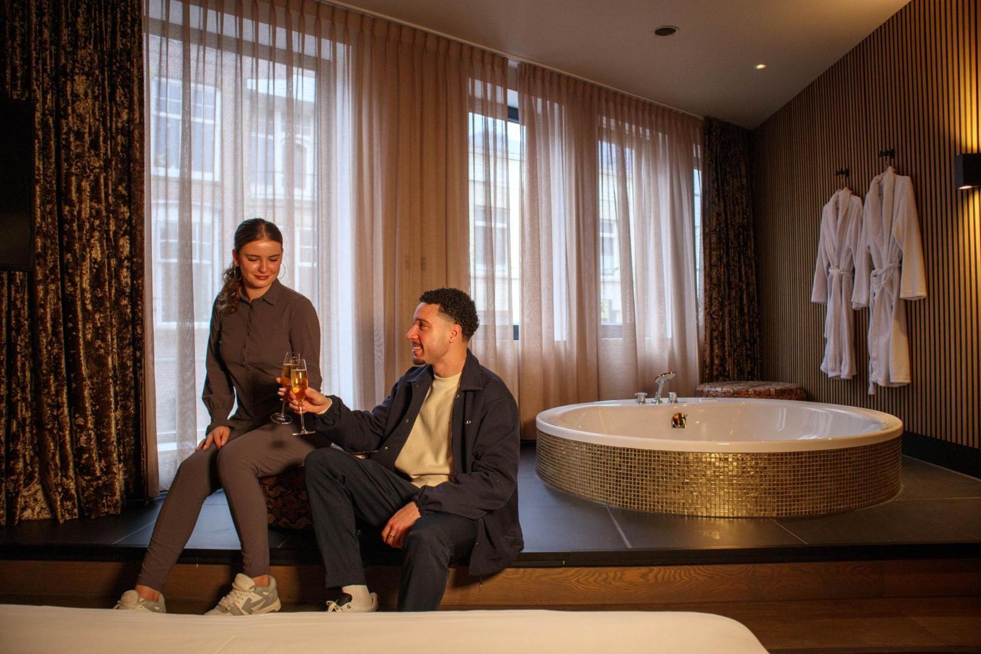 Manzo's Suites Zaandam Esterno foto